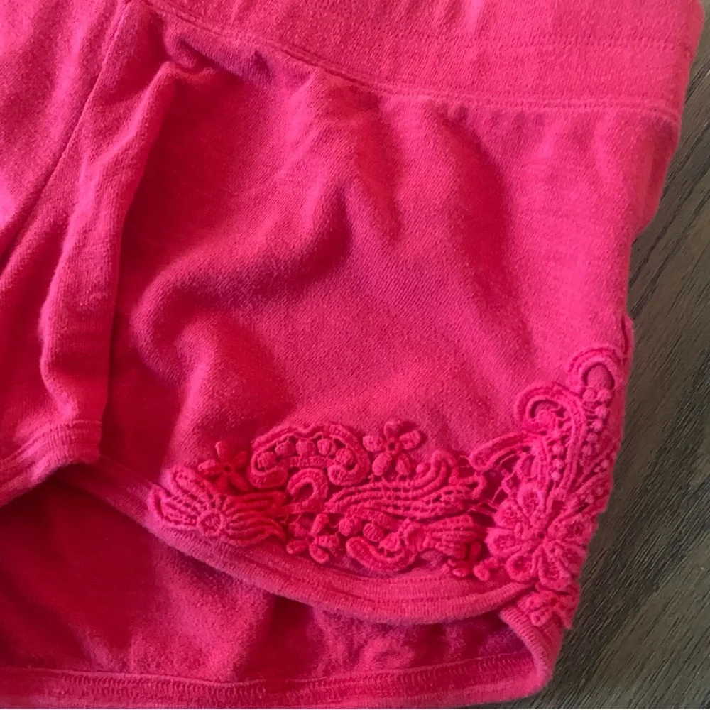 Maternity red lace lounge shorts